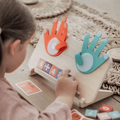 Mathématiques mains à scratch Montessori - Mon Cocon