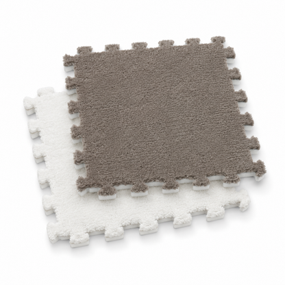 Tapis puzzle Montessori blanc et caramel pour bébé - carreaux veloutés emboîtables