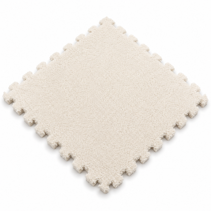 Carreau tapis puzzle Montessori blanc velouté pour chambre bébé