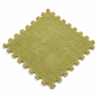 Carreau tapis puzzle Montessori vert prairie velouté pour chambre bébé